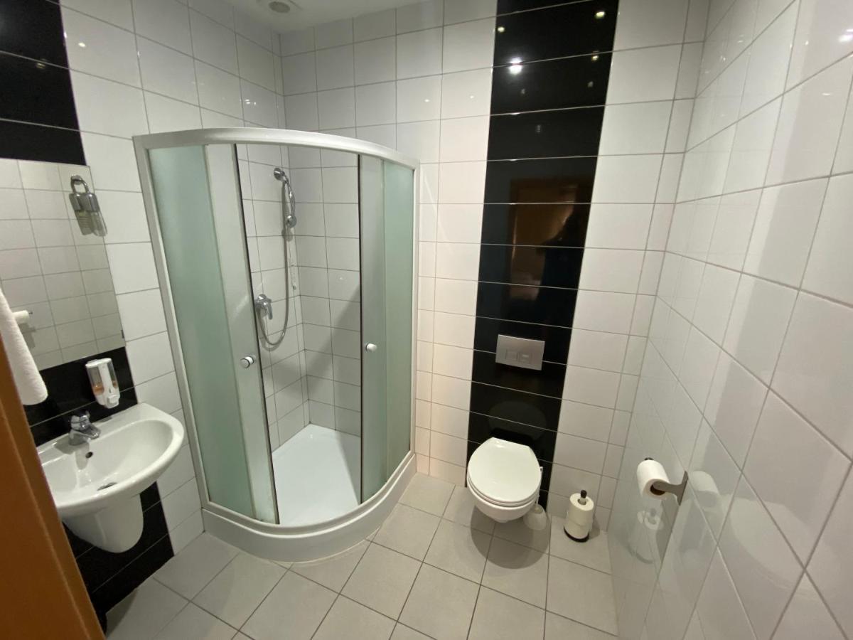 Hotel Tequila Miedzyrzecz Luaran gambar