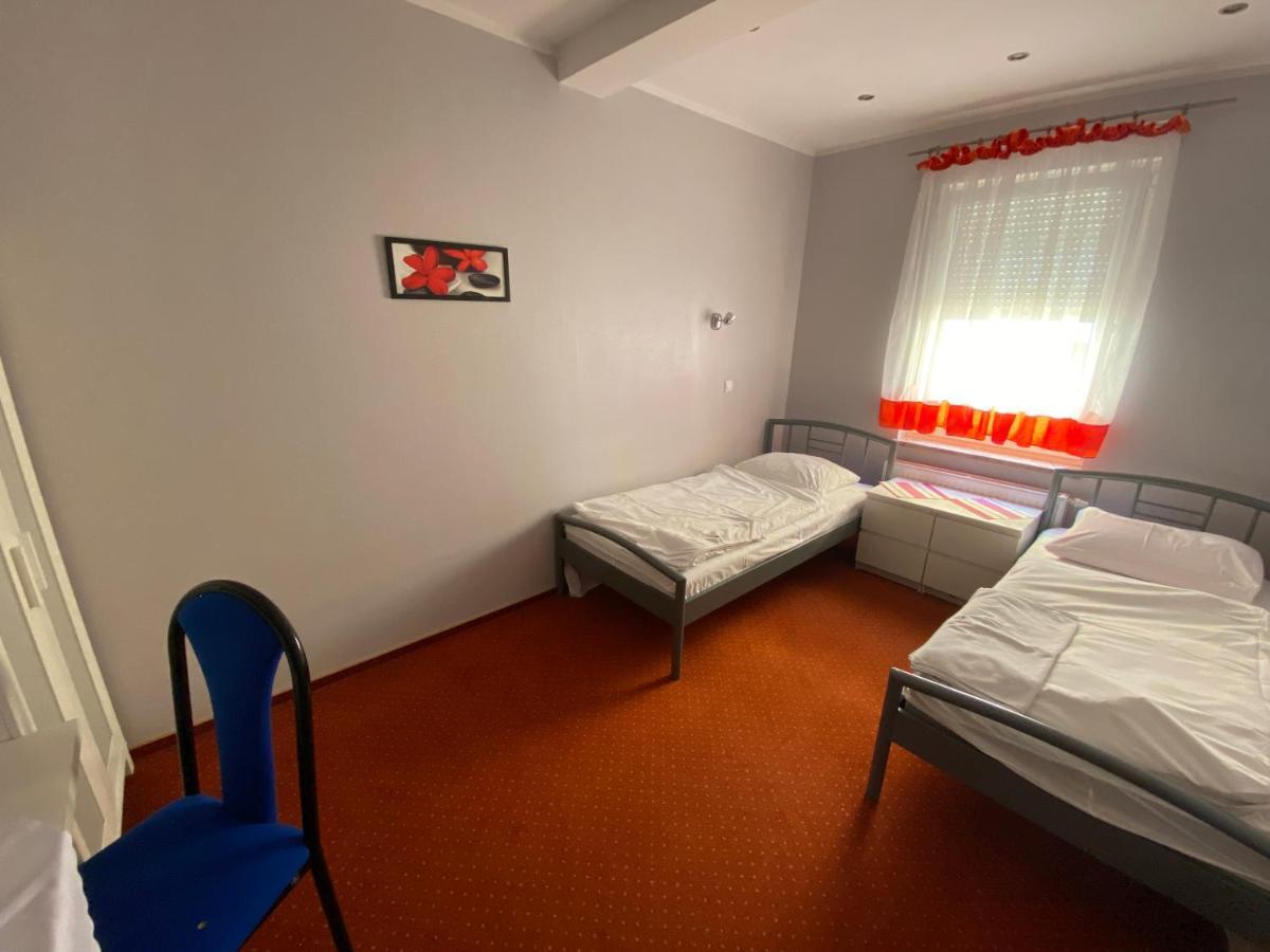 Hotel Tequila Miedzyrzecz Luaran gambar