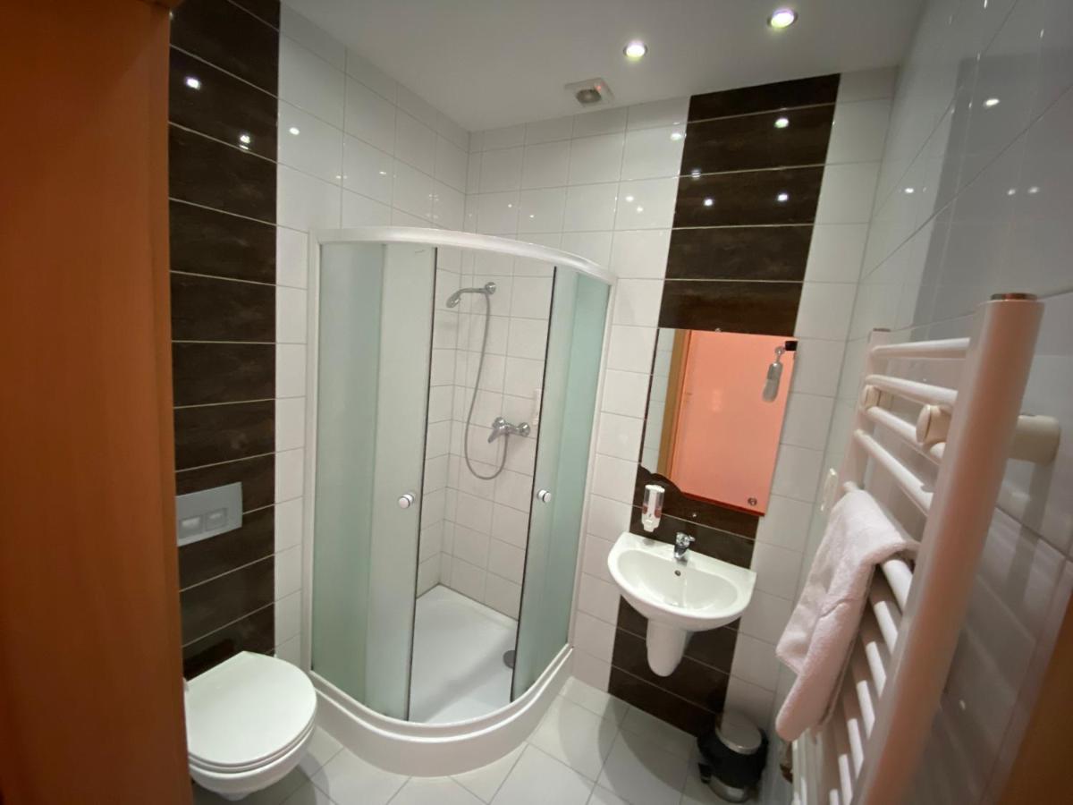 Hotel Tequila Miedzyrzecz Luaran gambar